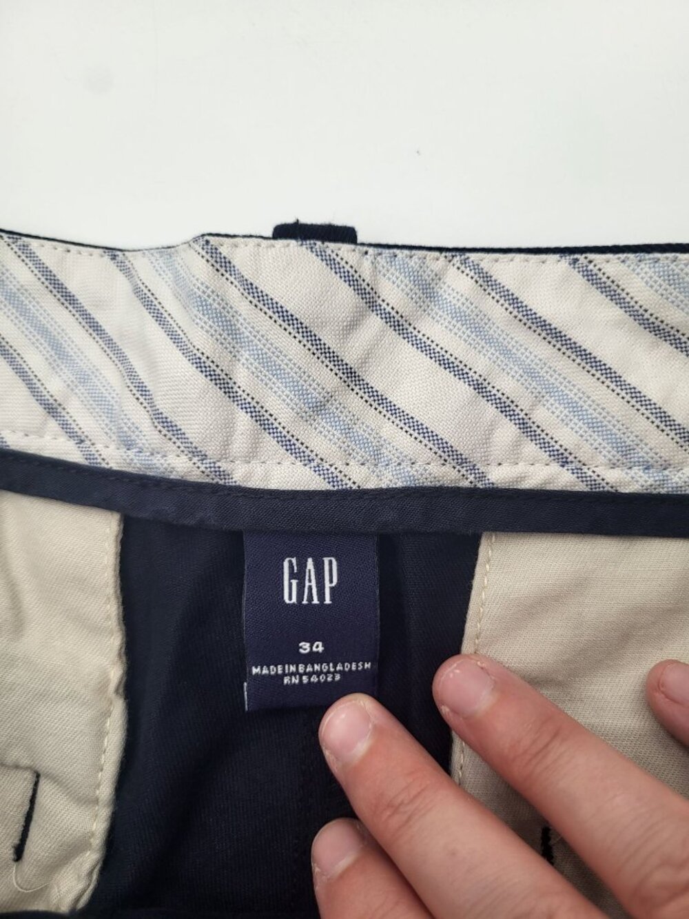 Gap Men's SZ 34 Navy Blue Chino Flat Front Shorts y2k Preppy Summer Vintage - Picture 7 of 11